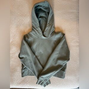 Lululemon cropped hoodie
